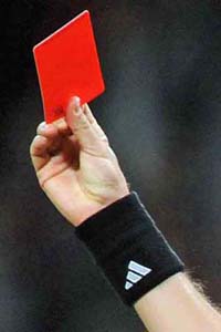 126 Rote Karte 200x300
