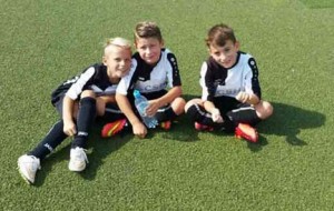 002 F-2 Sportfreunde 04 12.09.15 468x296